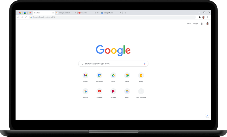 Ordinateur portable affichant la page d'accueil google.com.